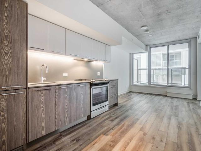 507 - 30 Baseball Pl