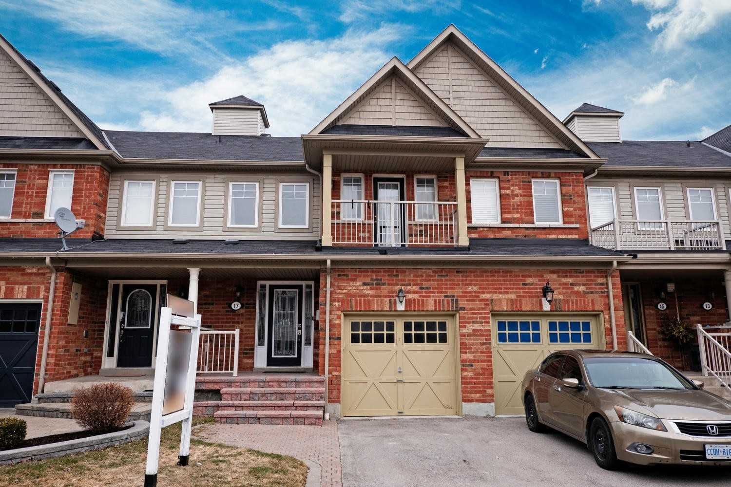 17 Whitefoot Cres, Ajax Sold, E4733526 Condos.ca