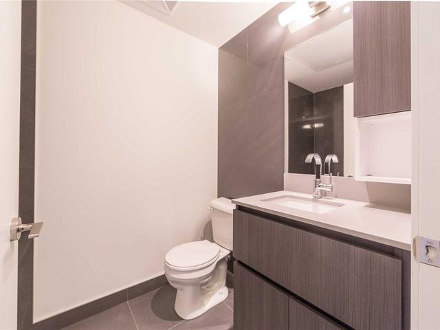 608 - 25 Baseball Pl