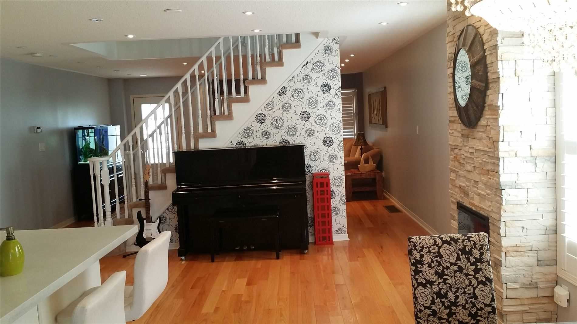 88 Port Union Rd, Scarborough Leased, E4764071 Condos.ca