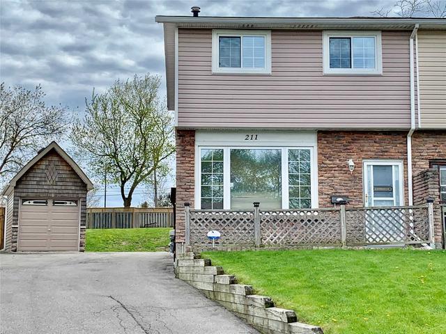 211 Tamarack Crt