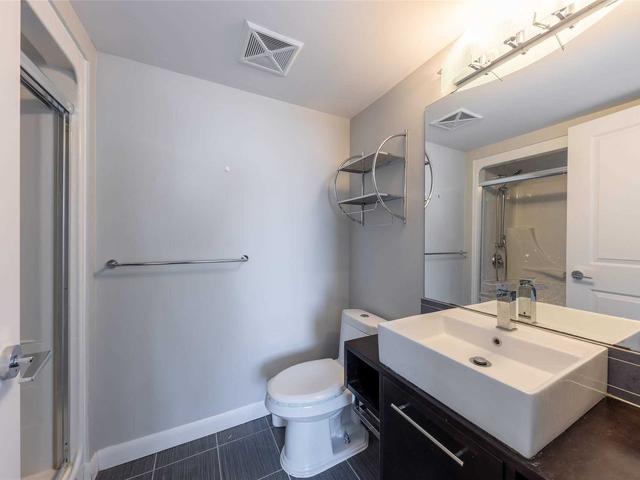 2505 - 25 Town Centre Crt