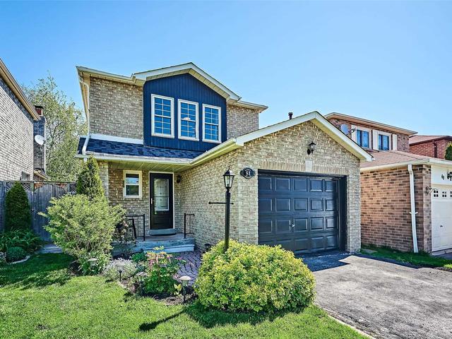 51 Barrett Cres