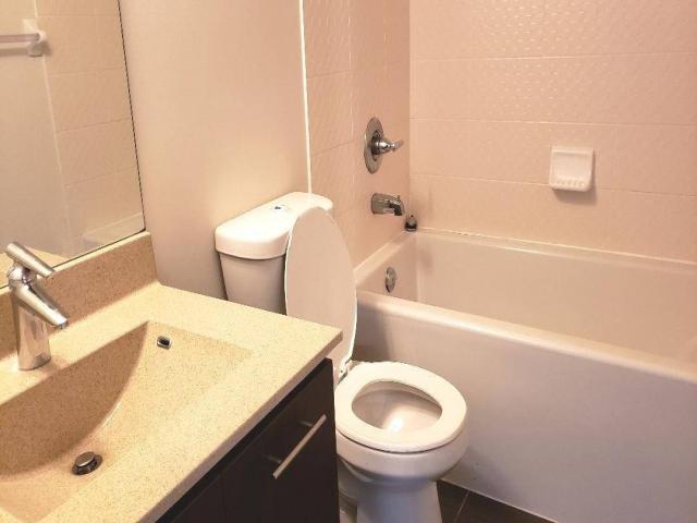 2411 - 125 Village Green Sq