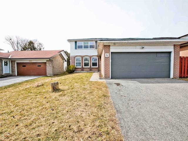 71 Brigadoon Cres