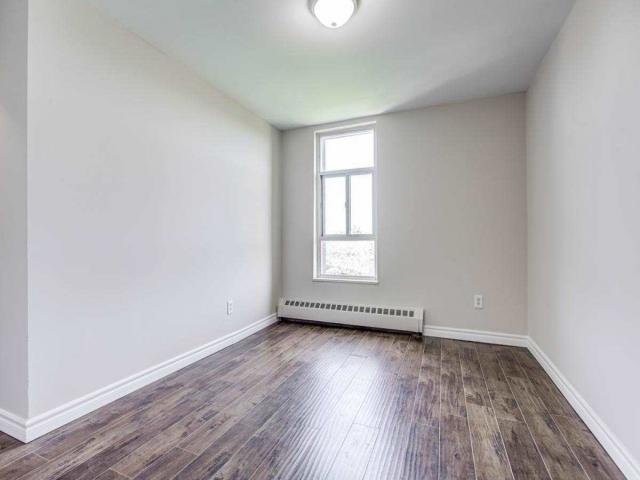505 - 895 Kennedy Rd