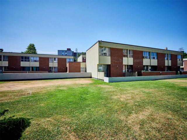 106 - 12 Crescent Town Rd