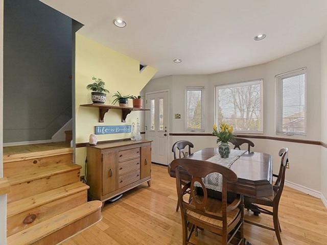 190 Sedgemount Dr