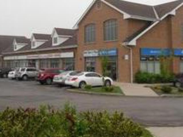 10 - 2 CASTLEWOOD Boulevard