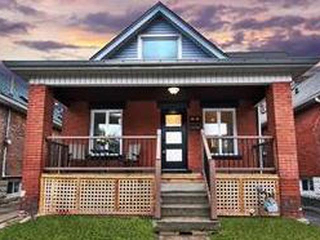 28 Webber Avenue