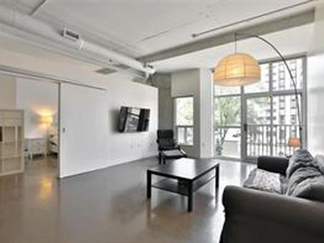 410 - 66 Bay Street S
