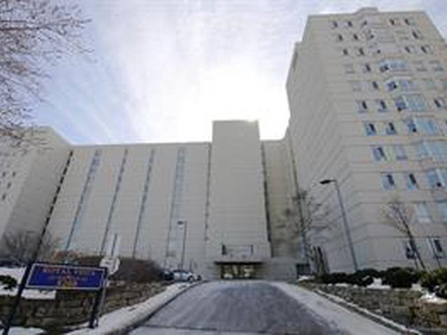 108 - 5280 Lakeshore Road