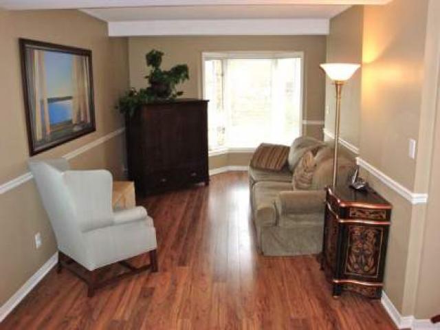 90 William Curtis Circ
