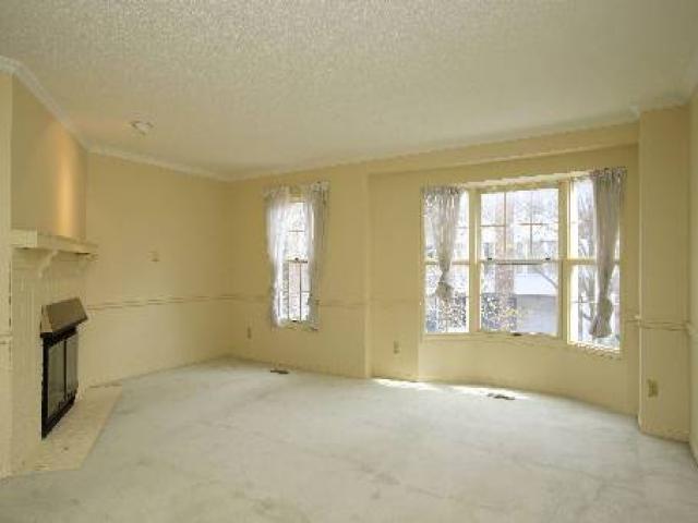 18 Confederation Way