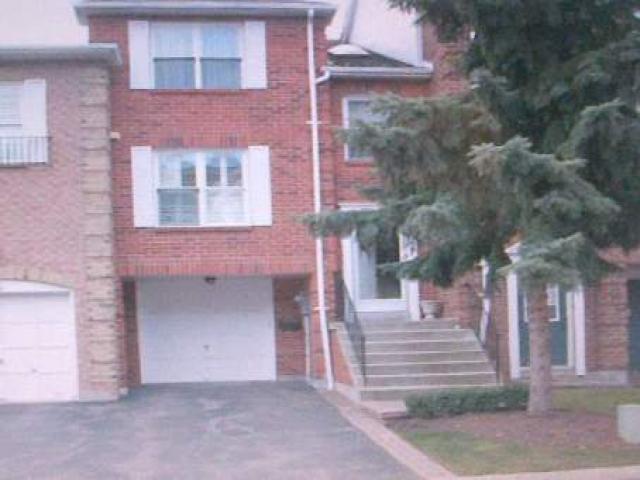 17 Confederation Way