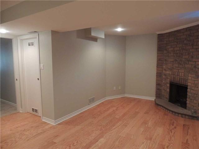 34 Joanna Cres
