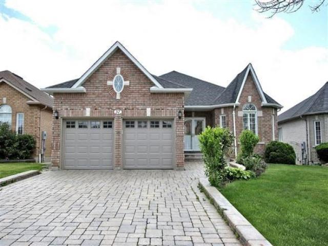 37 Gidleigh Park Cres