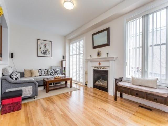 61 Princess Diana Dr