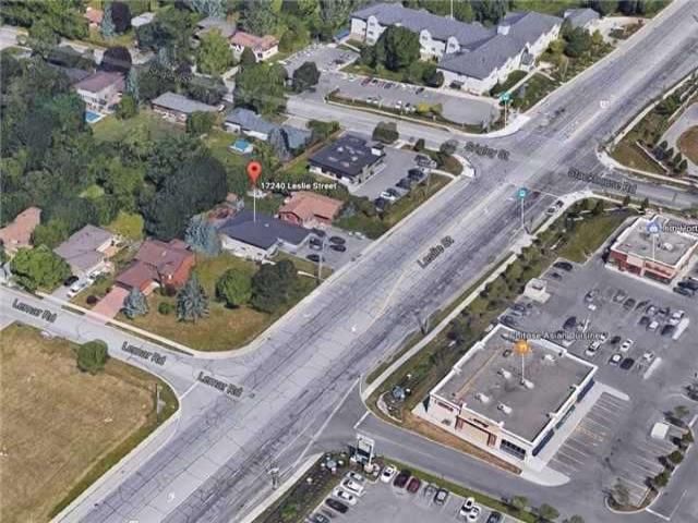 17240 Leslie St
