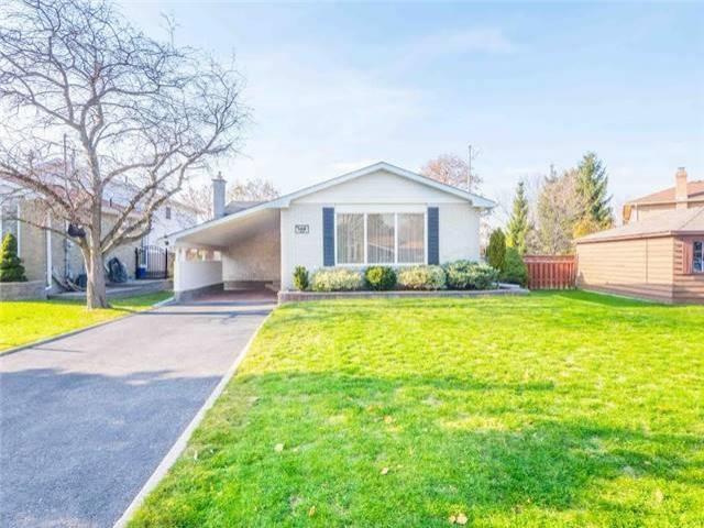 140 Woodpark Pl