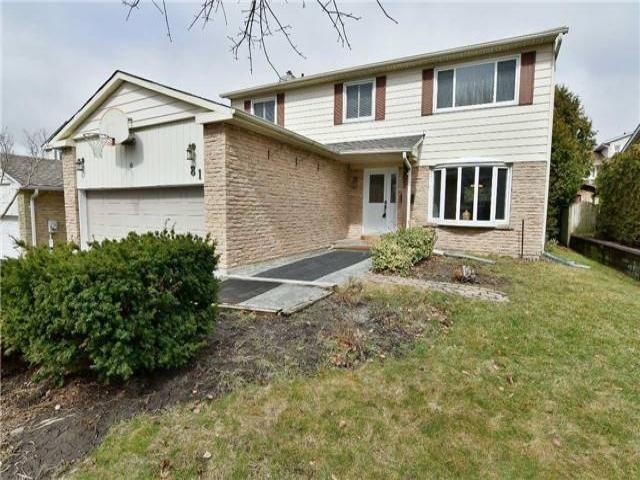 81 Eastman Cres