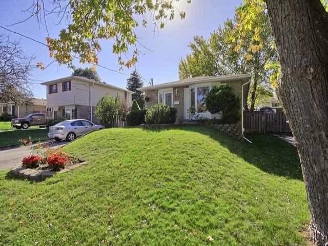 756 Elgin St