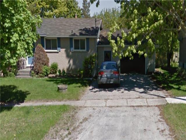 32 East John St photo #1