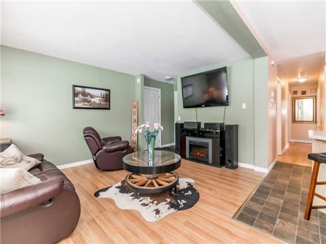 24215 Thorah Park Blvd N