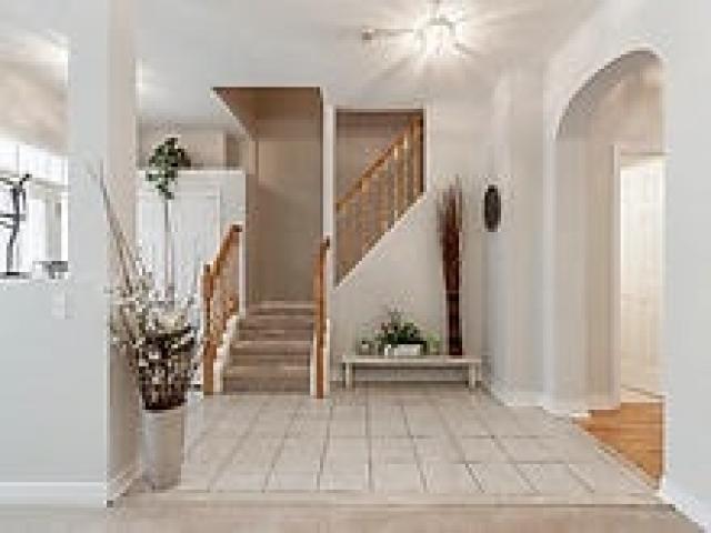 27 Sharon Lee Dr