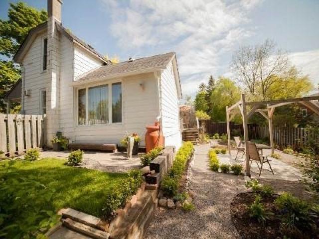 101 Victoria Dr