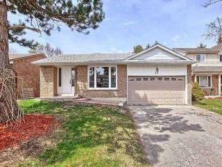 92 Rutledge Ave