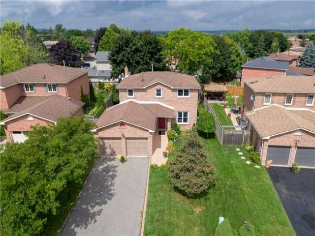 995 Krista Crt photo #1