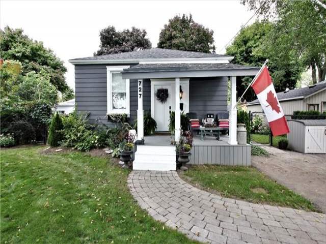727 Lowell Ave