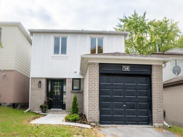 768 Pam Cres