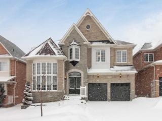 23 Grubin Ave