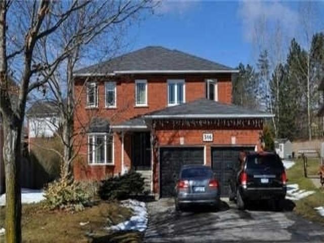 346 Chambers Cres