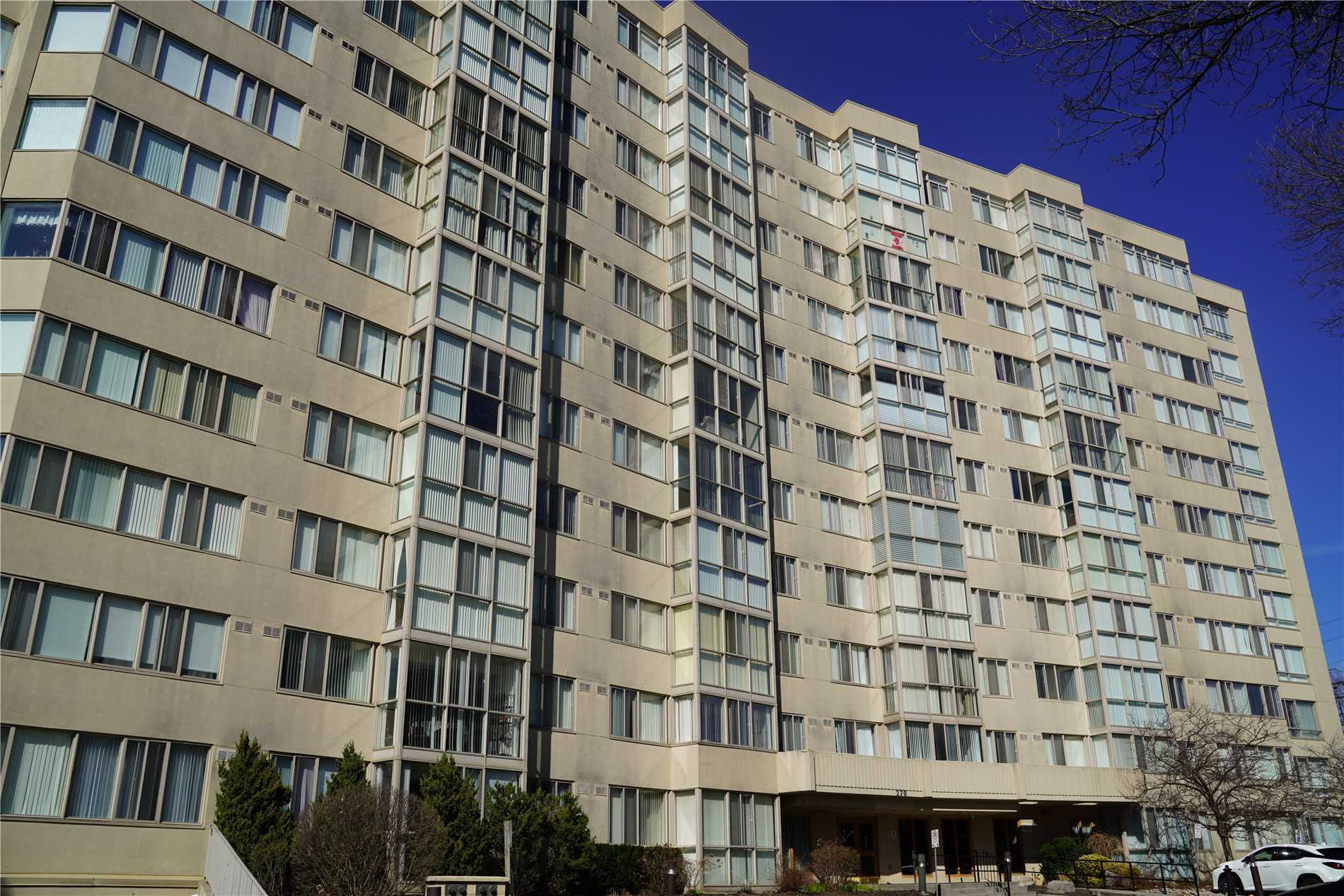 ASSISTANT MANAGER 130 DAVIS DRIVE UNIT 19 NEWMARKET visual data 8