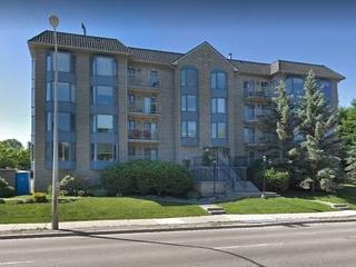 85 Wellington St W, Unit 213