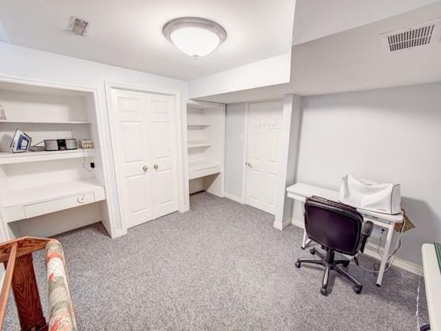 Bsmt - 975 Leslie Valley Dr