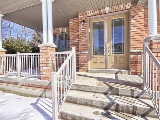 86 Rennie St