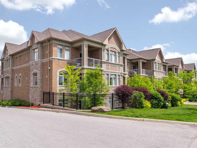 2 Briar Hill Heights Hts, Unit 207