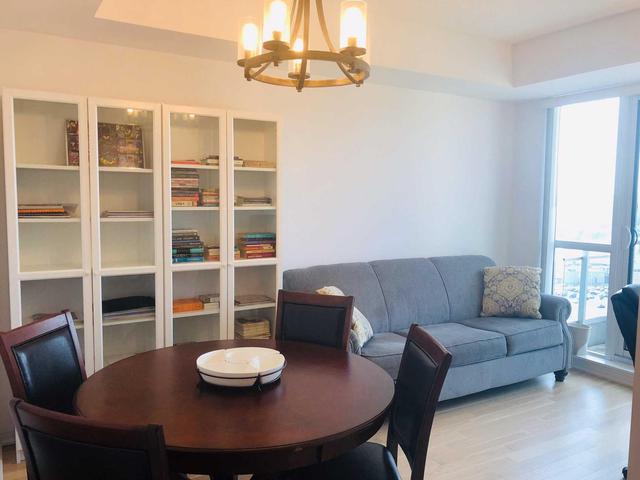 9205 Yonge St, Unit 1712