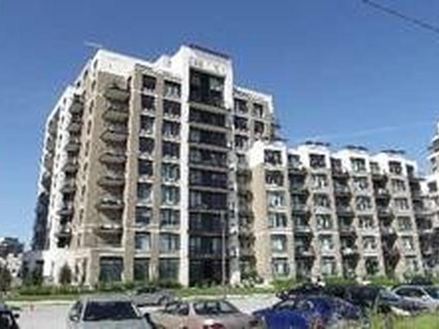 131 Upper Duke Cres, Unit 313 photo #1