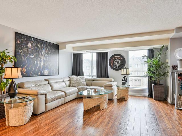399 South Park Rd, Unit 303