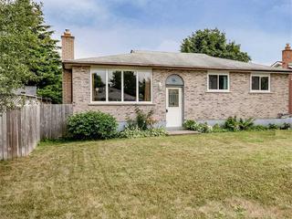 71 Alexander St