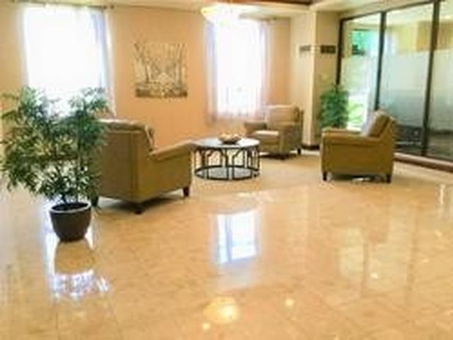 2 Raymerville Dr, Unit 808