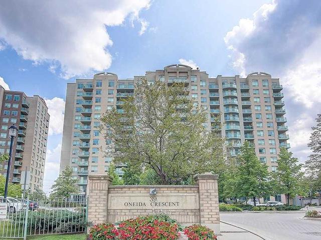 39 Oneida Cres, Unit 1011