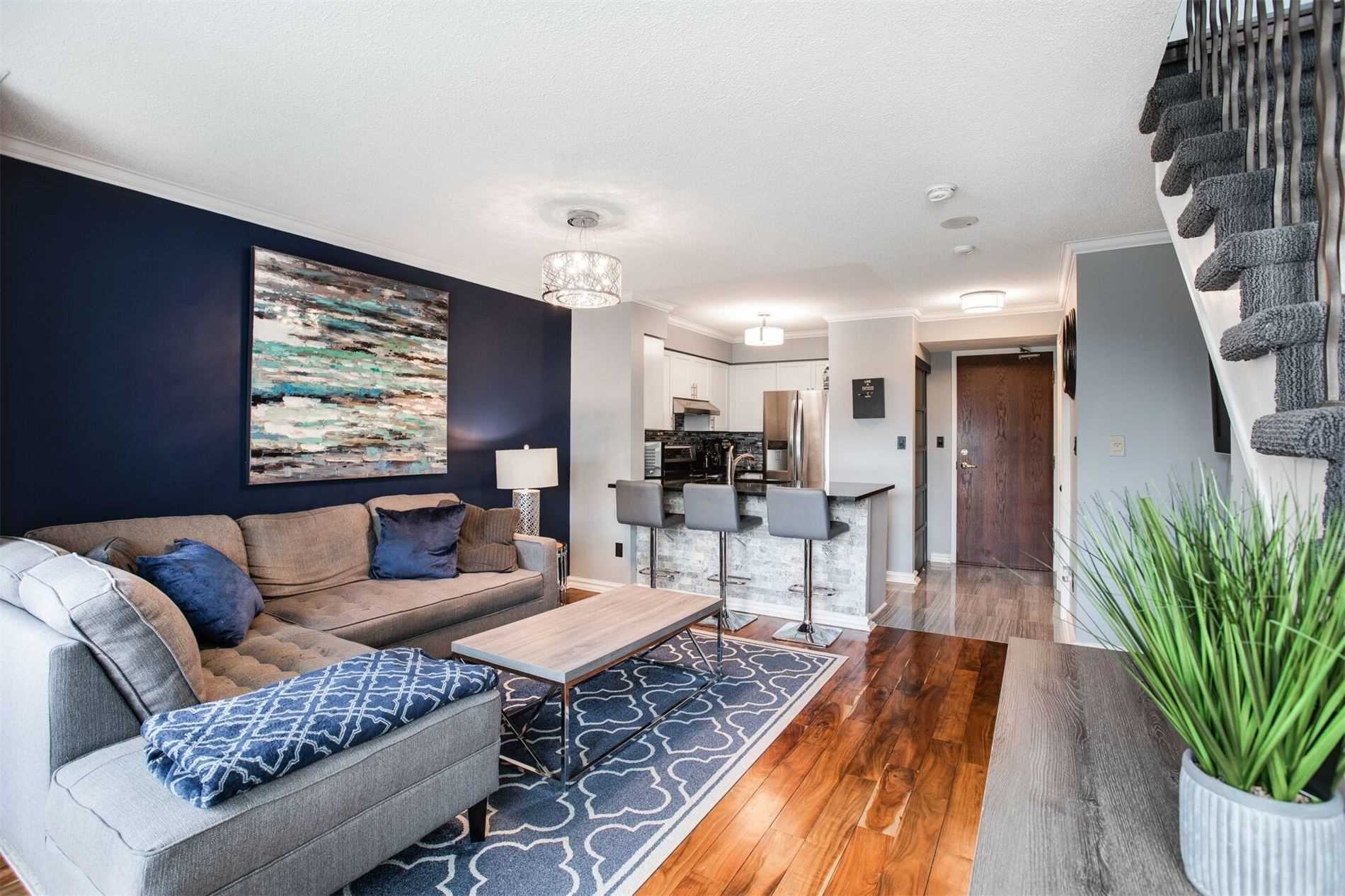 302 39 Oneida Cres, Richmond Hill Sold, N4545005 Condos.ca 302 39 Oneida Cres, Richmond Hill Sold, N4545005 Condos.ca