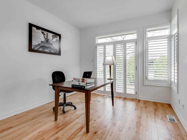 11 Wood Duck Island Way