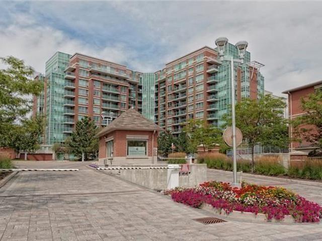 48 Suncrest Blvd, Unit 720